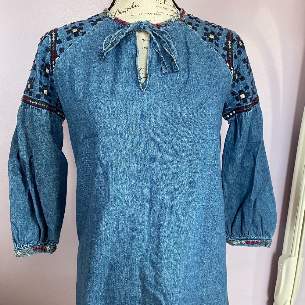 Madewell Embroidered Chambray Dress Size XS - Picture 2 of 6